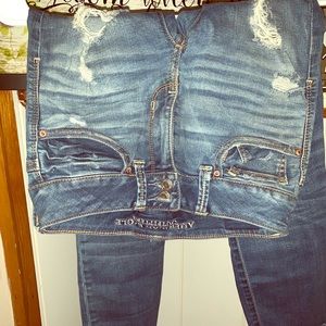 AE Crop Distressed Jeans
